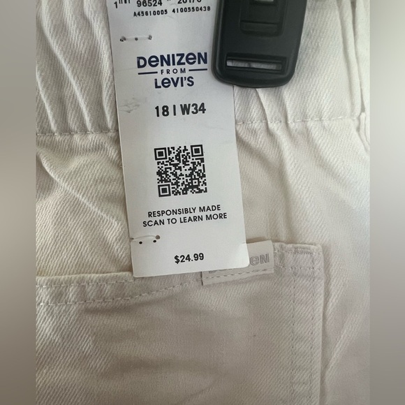 Denizen from Levi’s - Picture 9 of 10